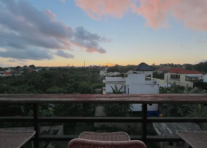 Murna House 2, Rooftop Balinese Wooden House 360 Sunrise To Sunset View アパート *